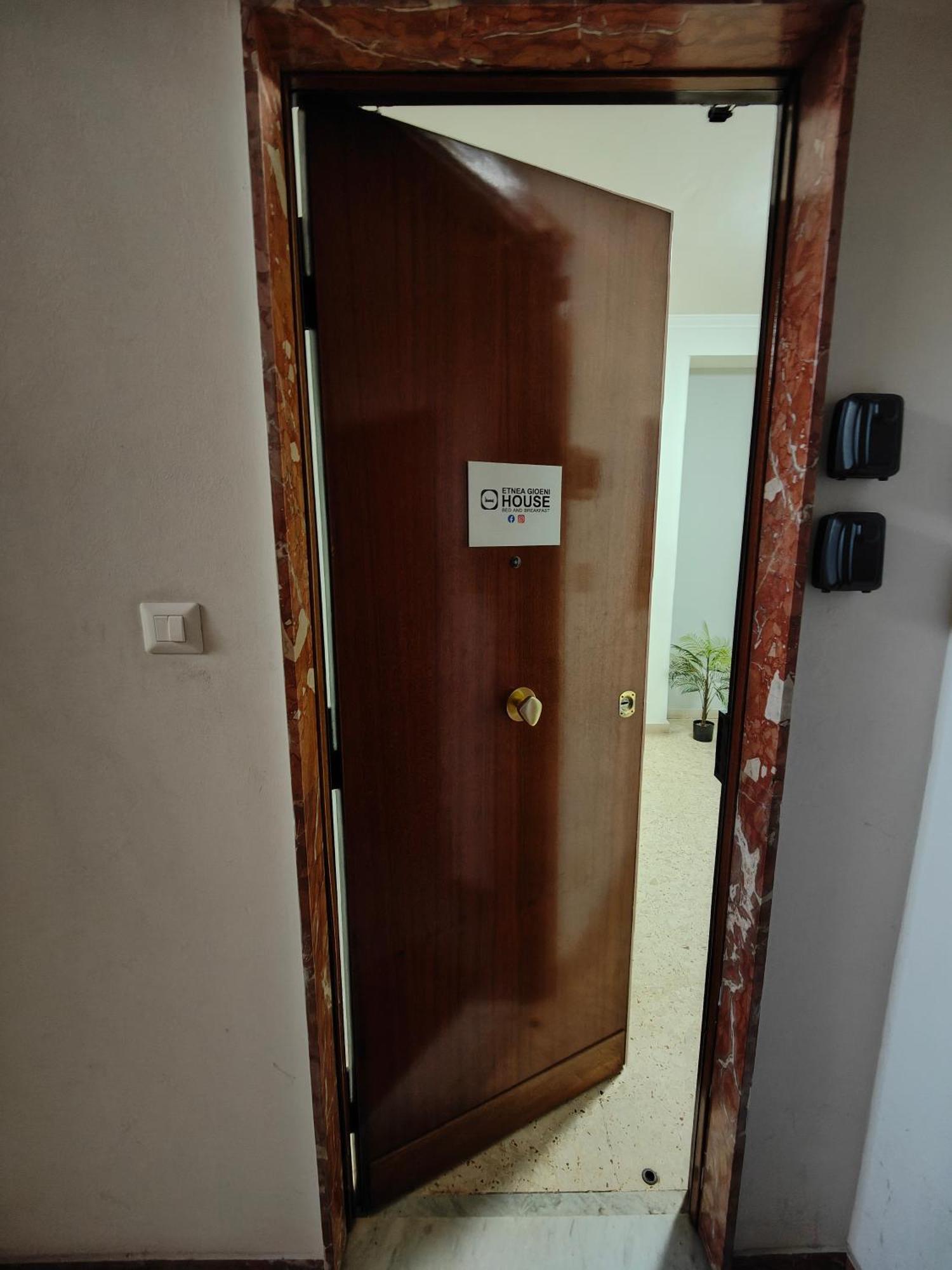 Etnea Gioeni House Suite CTA Exterior foto
